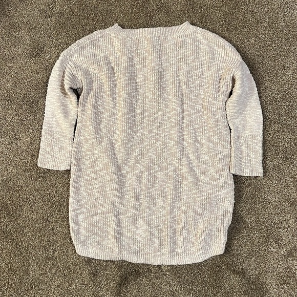 Express Sweater - Picture 4 of 4